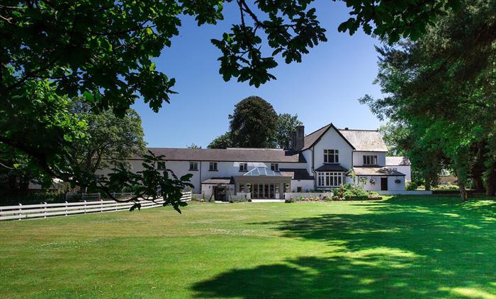 Llechwen Hall Hotel